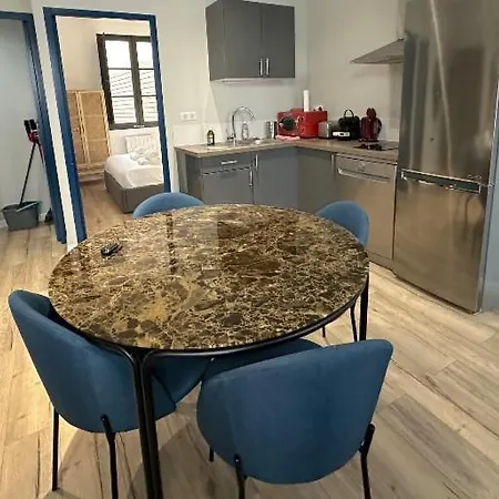 Apartamento En Plein Centre De *